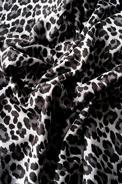 JAWEL Women's Leopard Pattern Soft Shawl