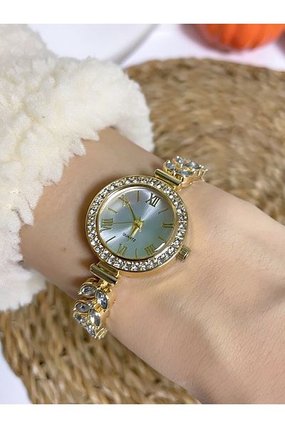 Bimodabu Stylish Rhinestone Quartz Women's Wristwatch with Roman Numbers