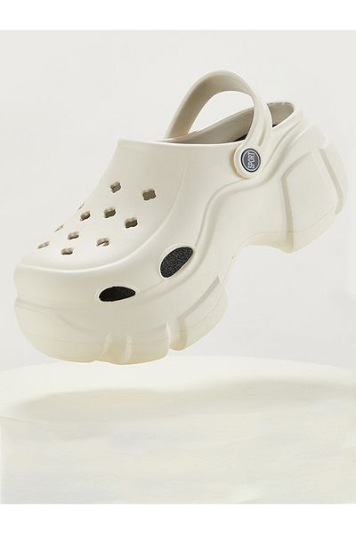 Sneak-a-Peek By Styli Cut-Out Detail Platform Hollow Clogs