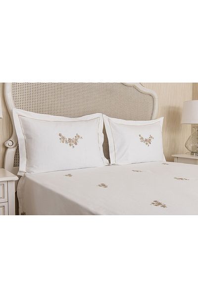 Gül Güler Blossom Double Embroidered Duvet Cover Set