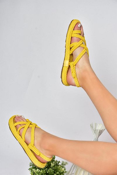 Fox Shoes Sandale de damă galbene F470135104