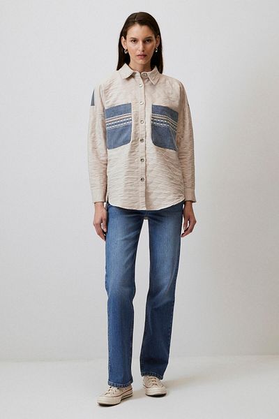 Touché Privé Stepped Jacket with Embroidery on the Back