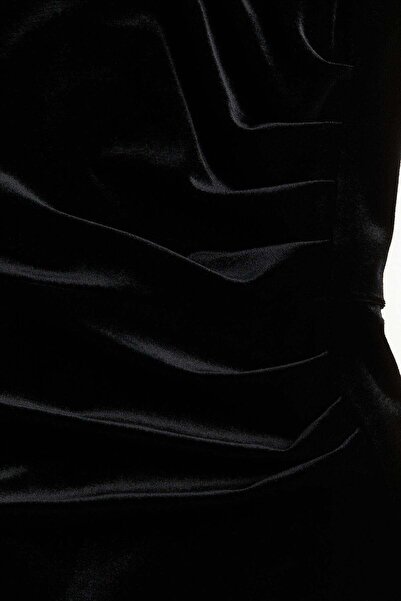 H&M Shoulder-pad mini dress