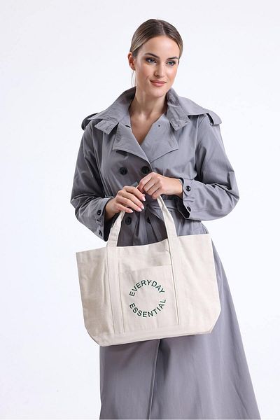 Bagg Everyday Essential Embroidered Canvas Bag