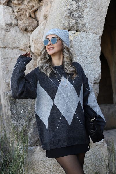 bytugcekaya Pulover de mărime standard cu model diamantat gri antracit