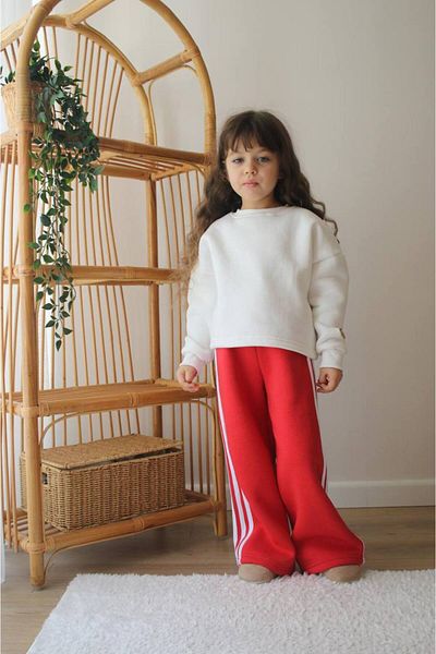 Lolliboomkids Girl's Sleeve Heart Cut Detailed Soft Cotton Tracksuit Set