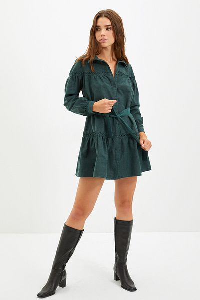 Trendyol Collection Khakifarbenes, gewebtes Kleid mit Hemdkragen TWOAW21EL1964