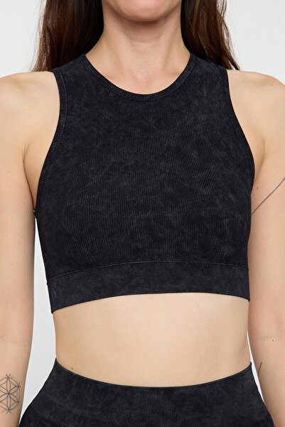 Trendyol Collection Μαύρο πλεκτό αθλητικό σουτιέν χωρίς ραφές - Κοτλέ και ελαφρύ, χωρίς ραφές TWOSS21SS0024