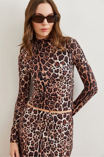 Olalook Braune Half Fisherman-Bluse aus Wildleder mit Leopardenmuster für Damen BLZ- 19002792