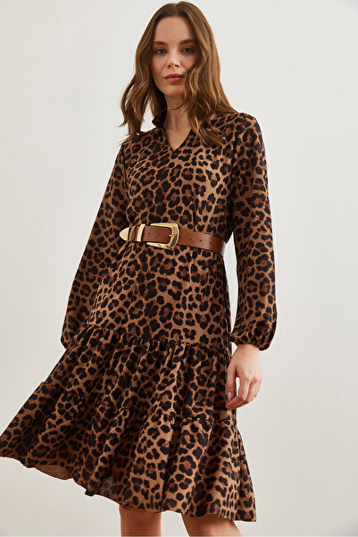 Olalook Kadın Kahve Leopar V Yaka Volanlı Elbise ELB-19000989