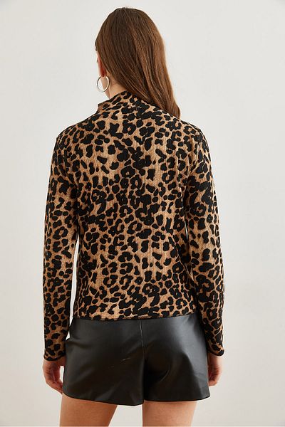 Olalook Women's Large Leopard Camel Piece Stand Collar Lycra Crop Blouse Blz- 19002398
