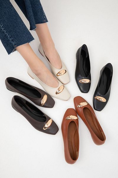 SOHO Beige Women's Ballerinas - Model 20088