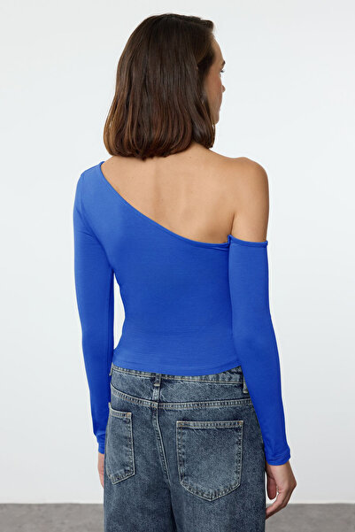 Trendyol Collection Блузка Saks на одне плече з бавовни з тонким облягаючим кропом TWOAW24BZ00099