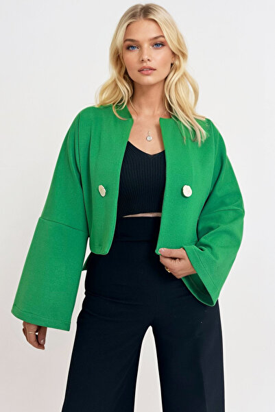 Trend Alaçatı Stili Γυναικείο κοντό μπουφάν με πράσινο κουμπί με λεπτομέρεια ανοιχτό μπροστά ALC-X12490