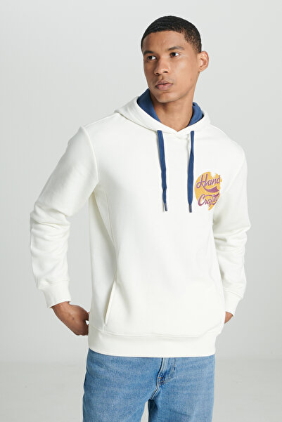 Lee Regular Fit Normal Kesim Kapüşonlu Içi Polarlı Sırt Baskılı Kırık Beyaz Sweatshirt