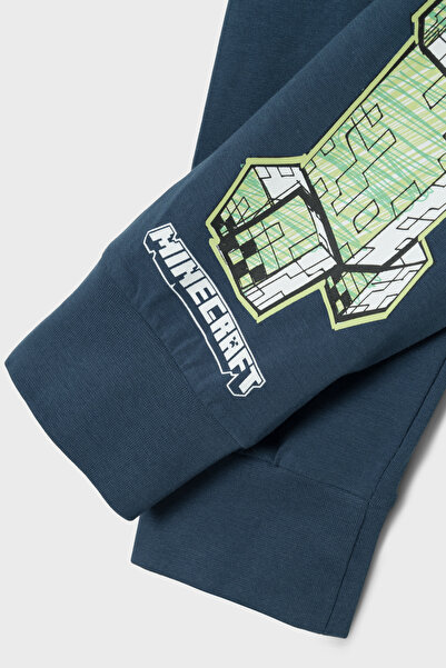 name ıt men's Style - Stylish Design with Print and Fabric