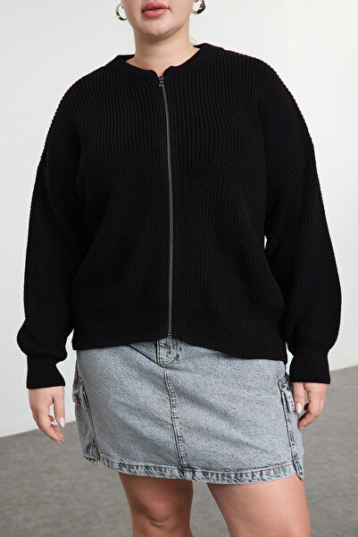 Trendyol Curve Black Zippered Crew Neck Knitwear Cardigan Tbbaw25Av00024