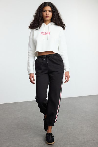 Trendyol Collection Czarne, boczne paski, luźne spodnie dresowe, normalny stan, gruba dzianina, spodnie dresowe TWOAW24EA00029