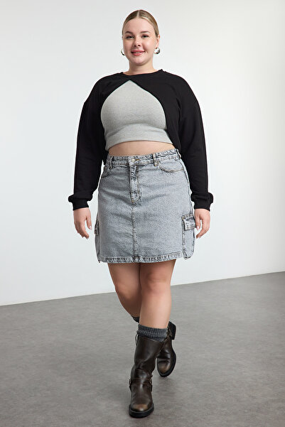 Trendyol Curve Μαύρο πλεκτό φούτερ ασύμμετρης κοπής - Λεπτομέρεια κοπής, συν μέγεθος TBBAW25AO00007