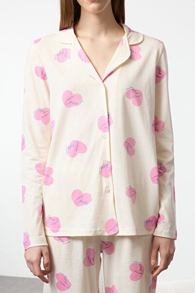 Trendyol Collection Комплект плетена пижама със сърце от 100% памук в цвят екрю Thmaw25Pt00098