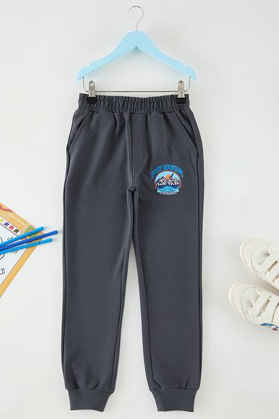 TRENDYOLKIDS Chlapecké pletené mini tepláky - Antracit Tkdaw25Ea00018