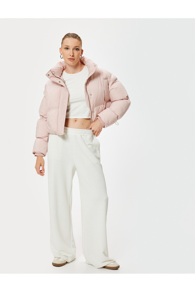 Koton Kısa Şişme Mont Dik Yaka Fermuarlı Cepli Rahat Kalıp