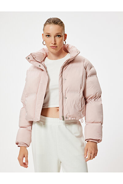 Koton Kısa Şişme Mont Dik Yaka Fermuarlı Cepli Rahat Kalıp