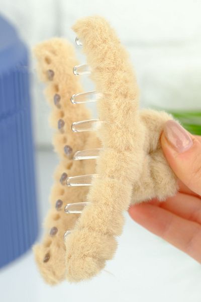 Jack Ferrero Plush Latch Buckle