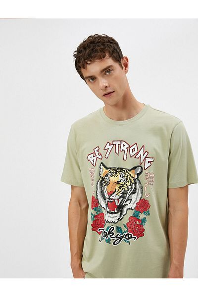 Koton T-shirt με στάμπα Tiger, βαμβακερή λαιμόκοψη με θέμα την Άπω Ανατολή