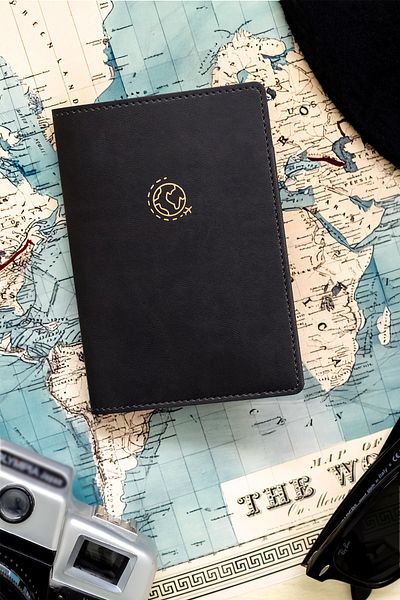 Matt Notebook Husa pentru pașaport neagră