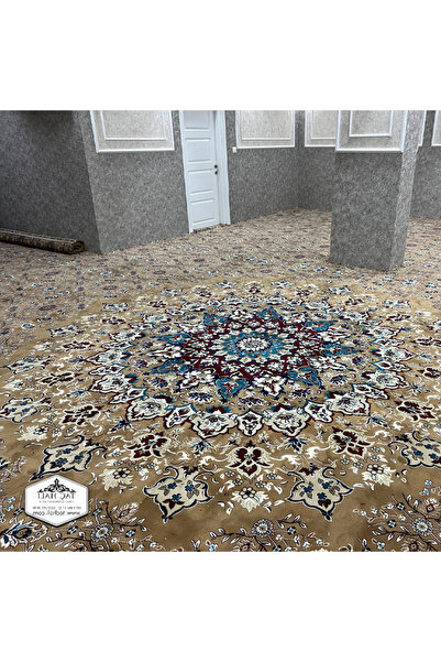 Bastığınız Yere Attığımız İmza Olan Taç Halı Dokuma Akrilik Bej Göbekli 3000 Gr. Cami Halısı