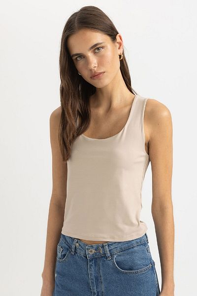 DeFacto Slim Fit Slim Fit U-Ausschnitt Basic Plain Tank Top C2622ax24sp