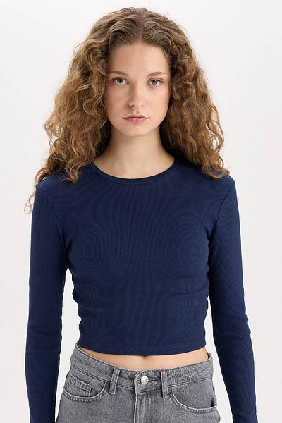 DeFacto Fitted Crew Neck Ribbed Camisole Basic Plain Long Sleeve T-Shirt Y9870Az24Au