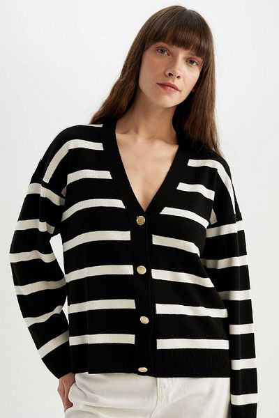 DeFacto Relax Fit Striped V-Neck Buttoned Knitwear Cardigan C5264Ax24Au
