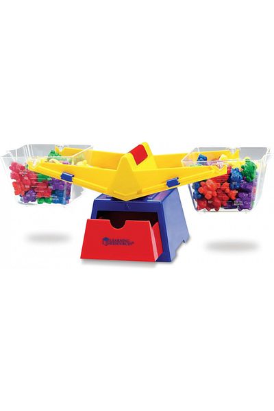Learning Resources Primary Bucket Balance with Baby Bears Counters-LER0779