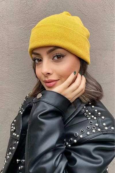 Butik Yellow Color Beret Hat.