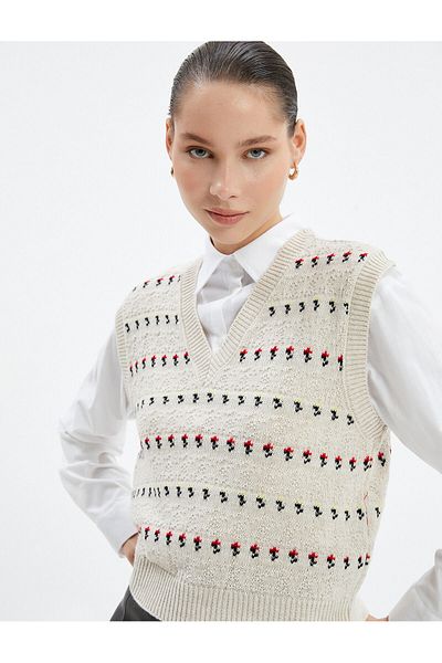 Koton V-Neck Sweater Patterned Sleeveless