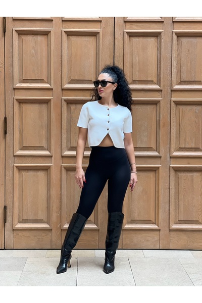 unique rain Women's Silver Buttoned Vest