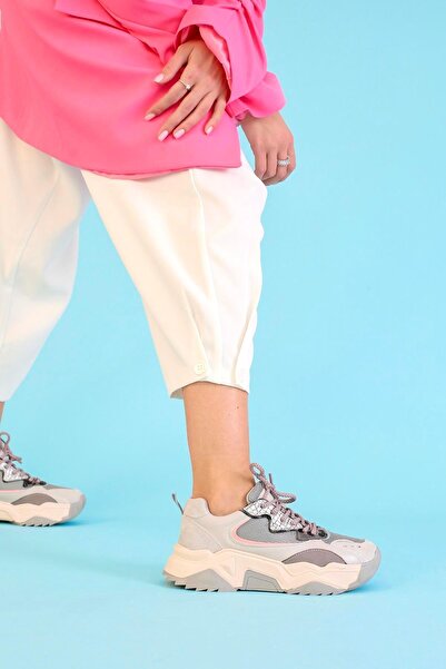 Stil Durağı Sandra Model 5 Cm Yeni Sezon Spor Ayakkabı Buz