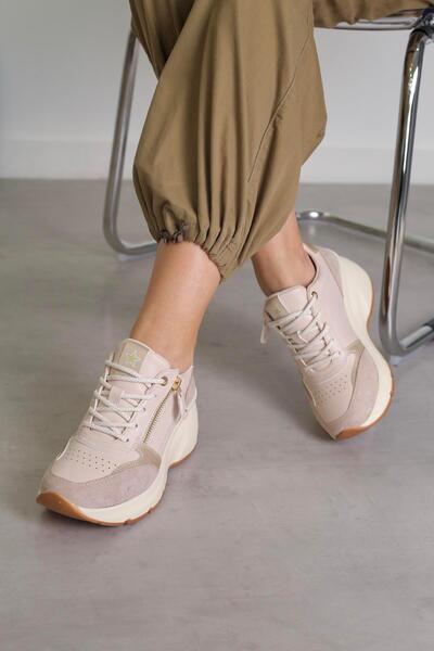 Stil Durağı S62159 Model 8 Cm Dolgu Taban Spor Ayakakbı Ten.Suet