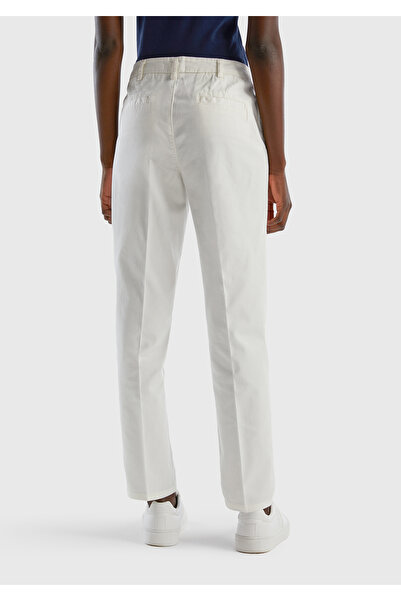United Colors of Benetton Kadın Beyaz Elastanlı Basic Chino Pantolon