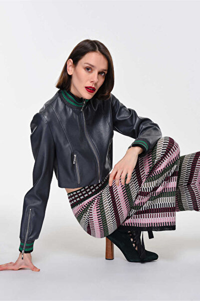 Roman Yaka Ve Kol Lastik Detaylı Kadın Ceket Gri K1916043_004