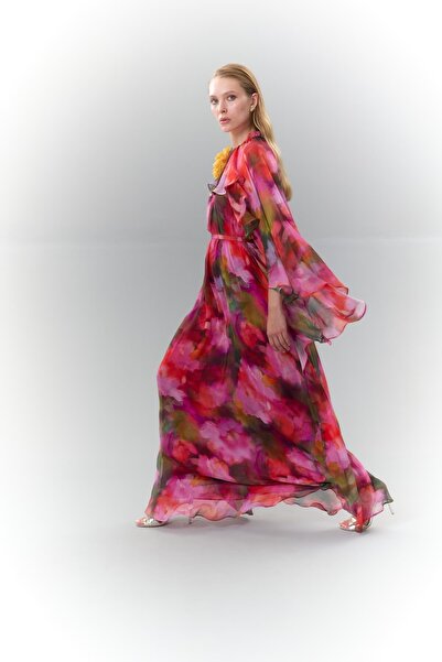 Roman Çıkarılabilir Broşlu Empirme İpek Elbise Standart Renk K2511339_089