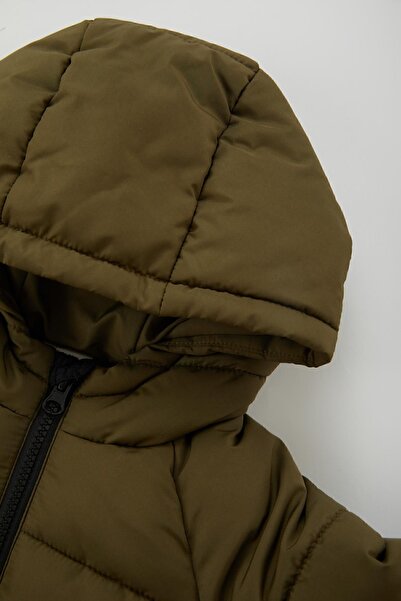 DeFacto Erkek Bebek Su Itici Polar Astarlı Kapüşonlu Şişme Mont A2826a523wn