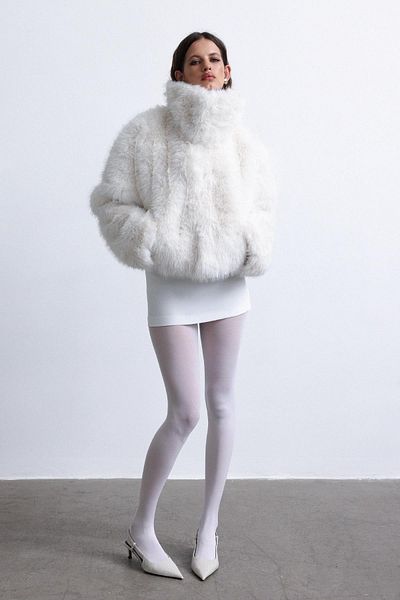 Suud Collection Ecru Vola kurze Pelzjacke