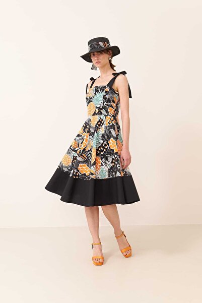 Roman Omzu Bağlama Detaylı Midi Boy Elbise Standart Renk Y2411012_089