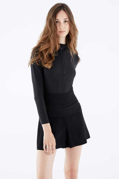 Roman Fermuar Ve Kapüşon Detaylı Bluz Siyah K2113070_001