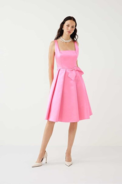 Roman Saten Kare Yaka Fiyonk Detaylı Elbise Pembe K2311531_038