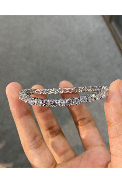 Crystal Diamond Zirconia Işıklı kutuda 0.50 karat su yolu bileklik