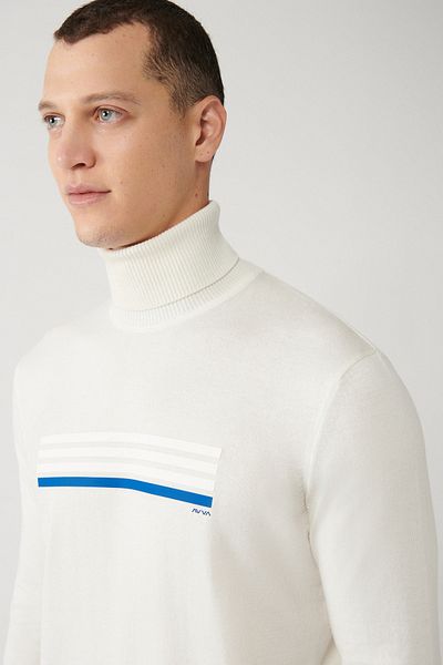 Avva Herren-Strickpullover aus Baumwolle mit Rollkragenpullover in Ecru A32y5144